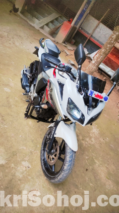 Yamaha fazer v2